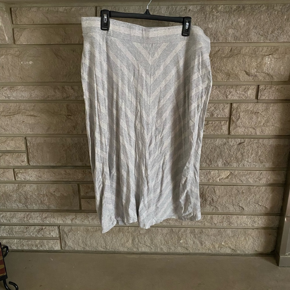 Sonoma Gray & White Striped Maxi-Style Skirt Knee Length Size XL